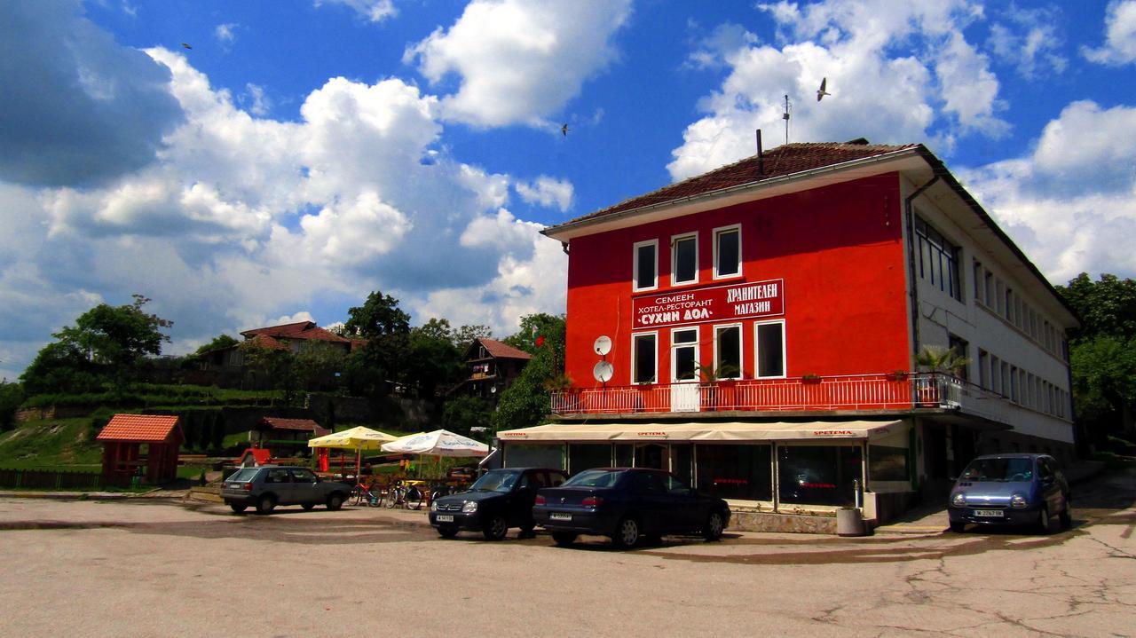 Suhin Dol Hotel Belimel Екстер'єр фото